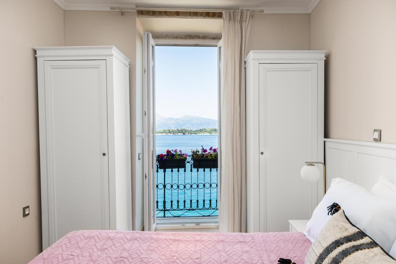 Fotiadis Family Luxury Suites By Konnect Corfu  Esterno foto