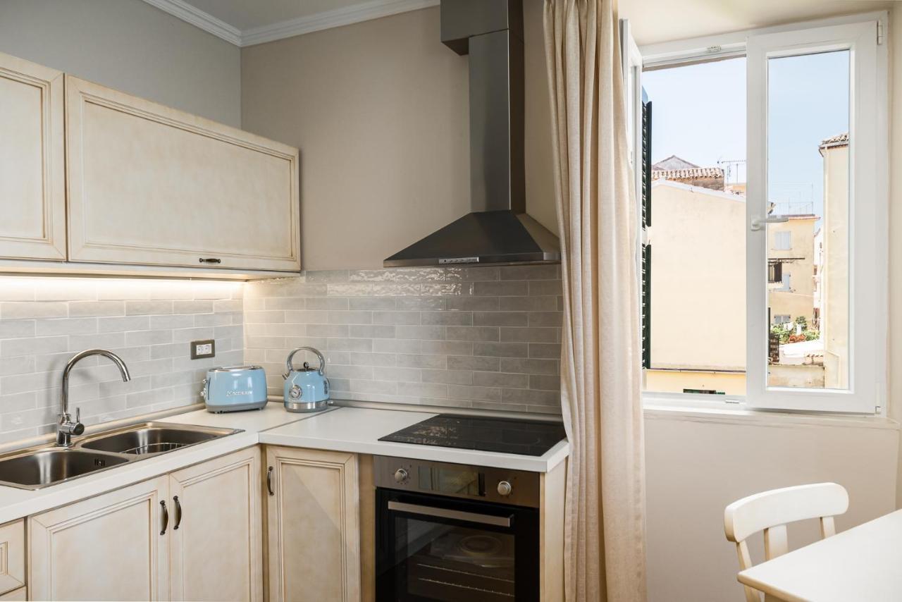 Fotiadis Family Luxury Suites By Konnect Corfu  Esterno foto
