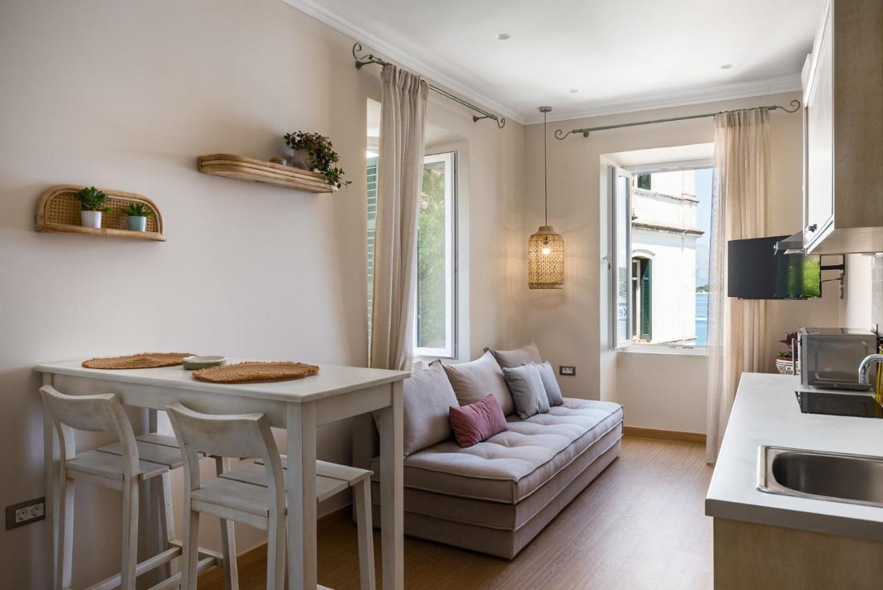 Fotiadis Family Luxury Suites By Konnect Corfu  Esterno foto