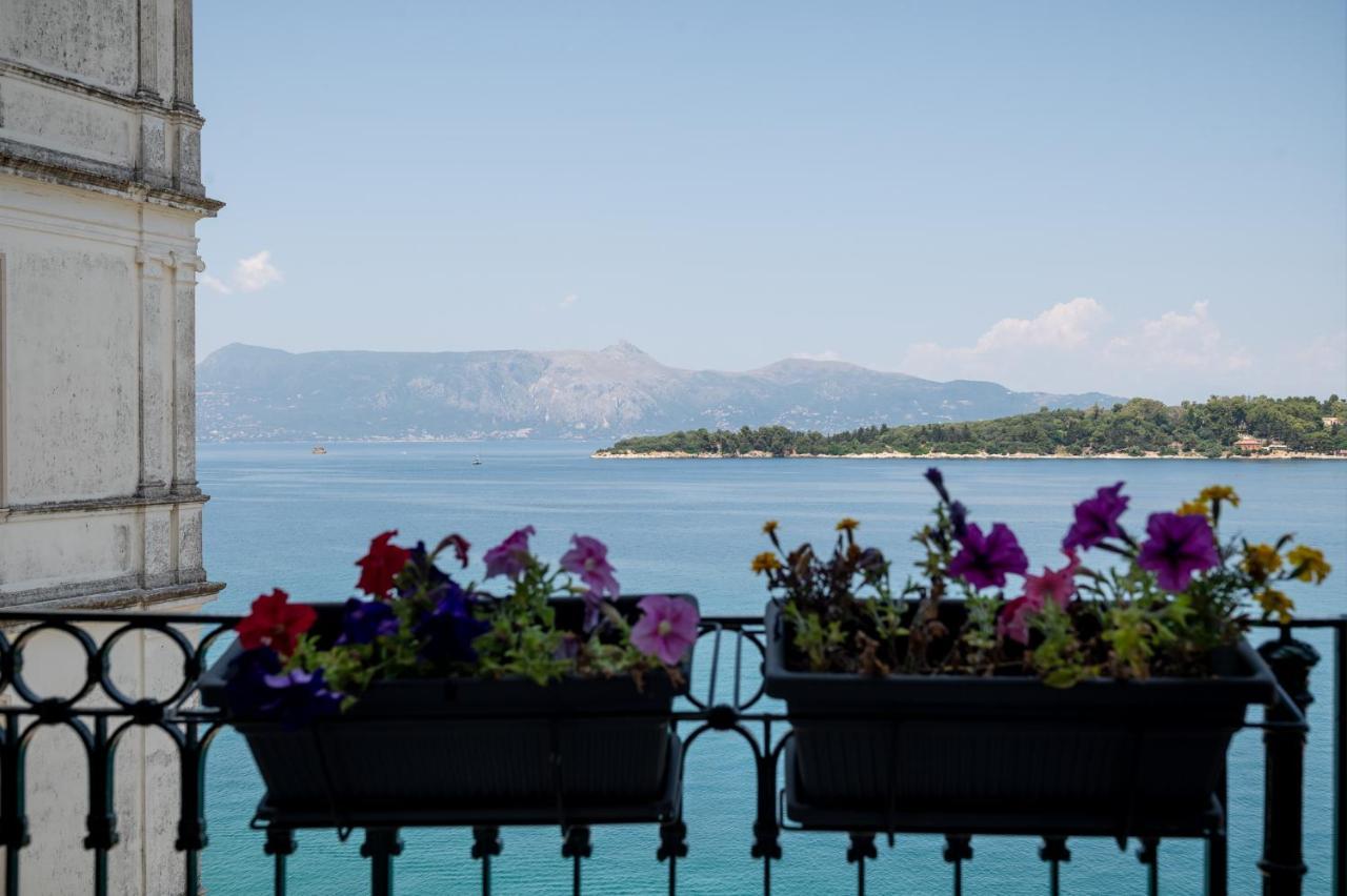 Fotiadis Family Luxury Suites By Konnect Corfu  Esterno foto
